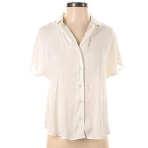 NWT BANANA REPUBLIC CREAM BUTTON UP SHIRT M